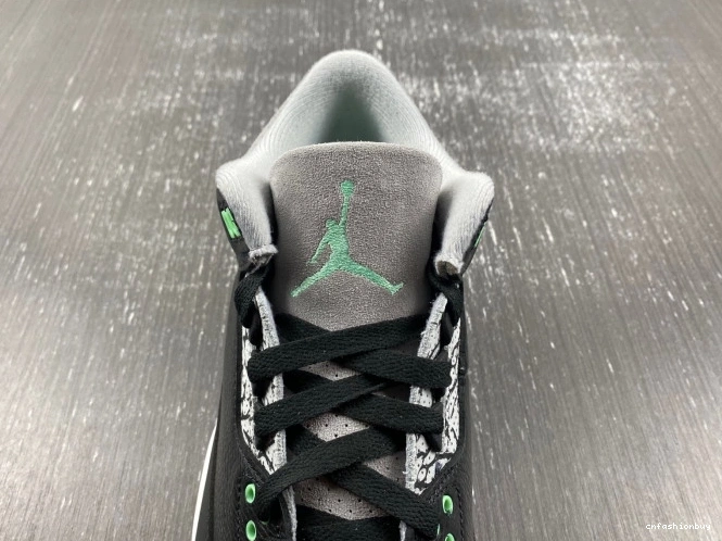 3 Air Jordan CT8532-031 Green Glow 1011